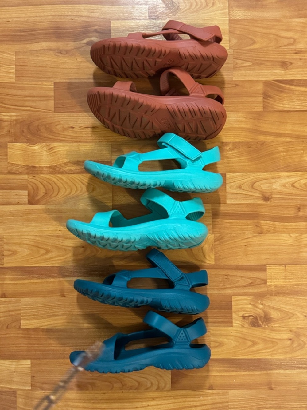 TEVA HURRICANE DRIFT SANDAL EUC WOMEN’S 9 BUNDLE OF 3 PAIR - Picture 4 of 7